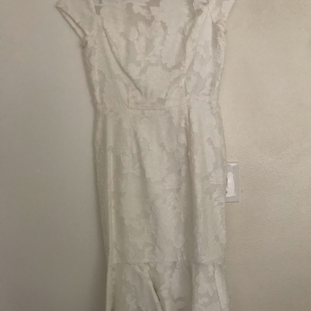 Maggy London White Lace Fit-and-Flare Midi Dress - Picture 8 of 15